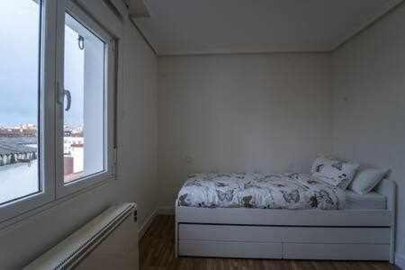 Ferienwohnung Atico Terraza Playa Futbol Y Congresos Vut4708As Gijón Exterior foto